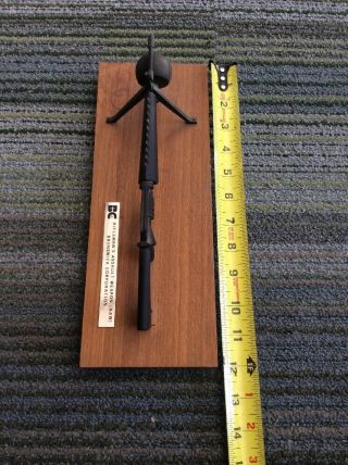 VINTAGE BRUNSWICK CORPORATION RIFLEMAN’S (RAW) SCALE DESK MODEL 7 - 1–A 6