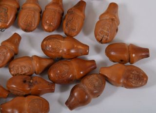 34 Antique or Vintage Chinese Carved Buddha Hediao Nut Beads 11