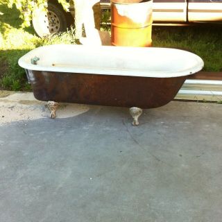 Antique Claw Foot Bath Tub Cast Iron With Clawfoot Design.  Large