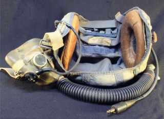 RAF 50s - 60s Aircraft Pilot Flight Helmet & Oxygen Mask set 9