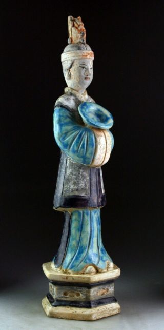 SC AN XL - 49 cm - CHINESE MING DYNASTY POTTERY FIGURE OF FEMALE ATTENDANT 3