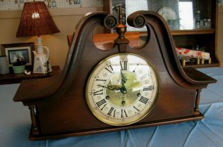 Vintage England Clock Co,  Pillar & Scroll Federal Mantle Clock Westminster 2