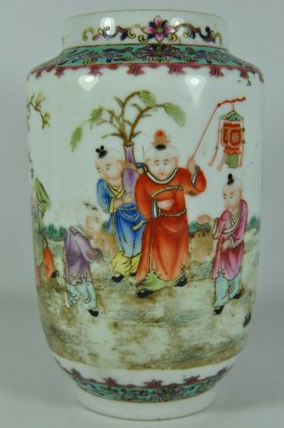 Fine Old 7.  5 " China Chinese Famille Rose Porcelain Vase Scholar Art