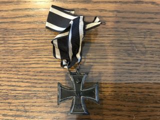 1914 - 18 WW1 GERMAN IRON CROSS MEDAL 3