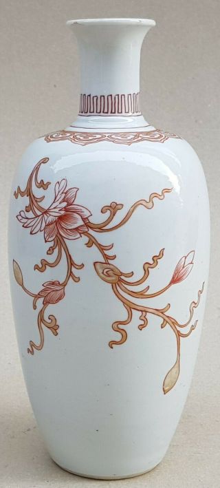 KANGXI 1662 - 1722 VERY RARE AND FINE QING CHINESE SCHOLAR ' S PORCELAIN VASE 2