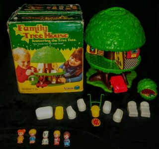 Vintage Kenner General Mills 1975 Tree Tots Family Treehouse Set Complete,  Box