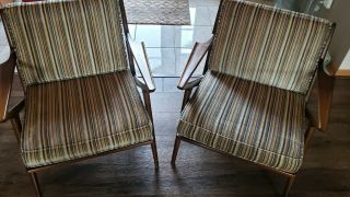 Selig Mid - Century Modern Z Lounge Chairs by Poul Jensen in orig cond. 10