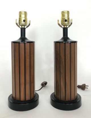 2 Mid Century Modern Gruvwood Table Lamp Pair Fiberglass Caned Double Shade 2