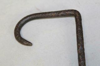 AN EXTREMELY RARE 18TH C WROUGHT IRON AND WOOD HANDLE ROPE WINDER IN OLD SURFACE 10