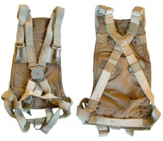 Parachute Backpad for WW2 RAF Seat - type & Observer - type harness. 10