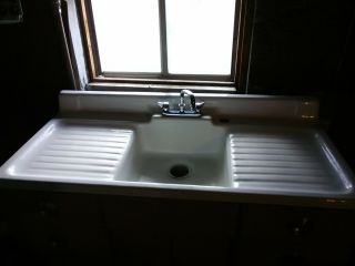 VINTAGE CAST IRON SINGLE BASIN DOUBLE DRAINBOARD FARMHOUSE KITCHEN SINK 2