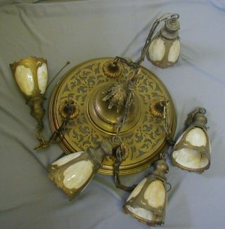 FANCY ARTS & CRAFTS / GOTHIC BRASS PAN FIXTURE w/ 5 STAINED / SLAG GLASS SHADES 9