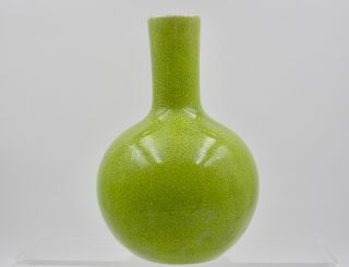 Chinese Lime Green Crackle - Glazed Vase - Early 20th Century