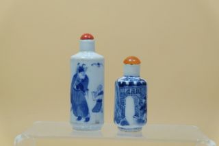 Chinese Blue White Snuff Bottles.