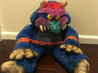 1986 MY PET MONSTER vintage plush toy with Hand Cuffs / Shackles Amtoy 7