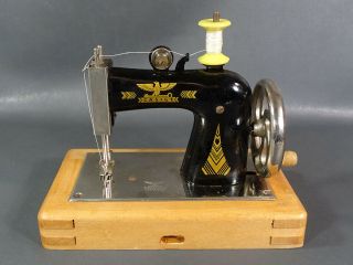 Rare Casige Germany British Zone Child ' s Sewing Mashine Toy Case Black Gold 3
