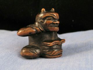 MEIJI ANTIQUE JAPANESE CARVED WOODEN NETSUKE READING BOOK DEMON GOD FIGURINE 4