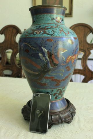 2 Large C19th Japanese Cloisonne Vases Carved Wood Stands Birds Feathers 40cm 4