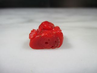 LG VTG CHINESE CARVED NATURAL ITALIAN RED CORAL GANESH STATUE 4.  9g 24.  5 CARATS 7