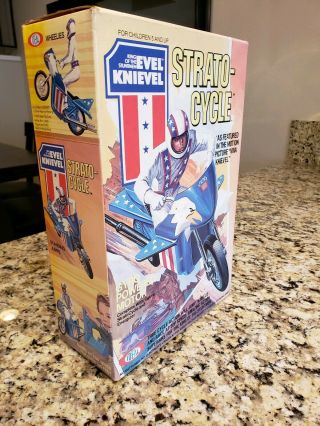 Evel Knievel STRATO CYCLE.  package 2