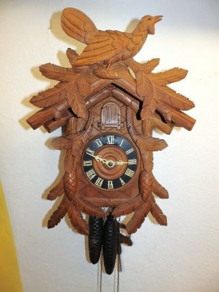 Old Black Forest Cuckoo Clock Around 1930 - 1950 In Funktion