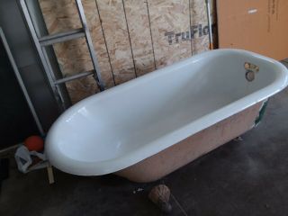 Antique Cast Iron Claw Foot Bathtub 60 