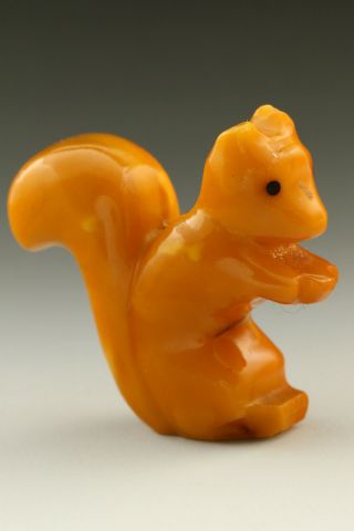 Vintage Antique Baltic Amber Carved Squirrel Figurine Statuette 21.  2g