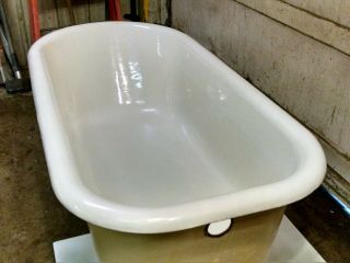 Vintage Antique Cast Iron Claw Foot Tub Bathtub 60 " (5 Feet) X 30 " (2.  5 Feet)