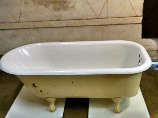 VINTAGE Antique Cast Iron Claw Foot Tub Bathtub 60 