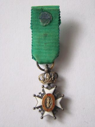 Sweden MINIATURE for Order of the VASE 4th class,  medal 3