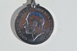 FINE WWI BRITISH WAR SILVER MEDAL GEORGIVS V BRITT.  OMN REX ET IND IMP 1914 - 1918 3