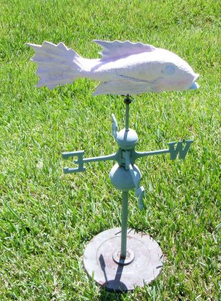 VINTAGE FISH WEATHER VANE W/ Heavy Base 36 