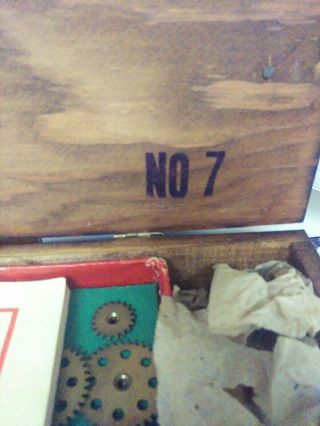 1926 Vintage A.  C.  Gilbert Erector Set 7 Wood Box 12