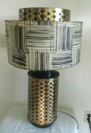 Mid Century Modern Atomic Lamp With 2 Tier Matching Fiberglass & Metal Shade