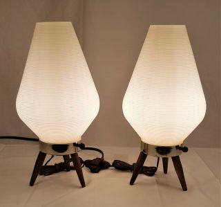 Vintage Pair Mid Century Modern Atomic Beehive Lamp White Wood Tripod Legs