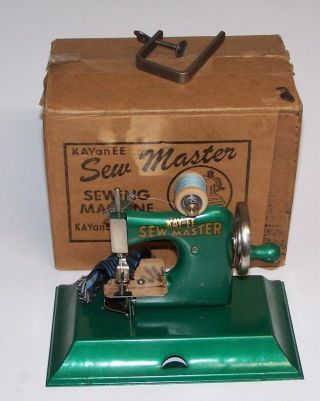Sew Master Sewing Machine KAYanEE 550 Boxed 1950s 3