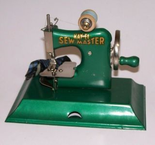 Sew Master Sewing Machine KAYanEE 550 Boxed 1950s 4