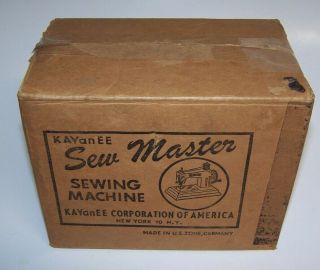 Sew Master Sewing Machine KAYanEE 550 Boxed 1950s 8