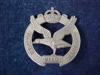 Orig Ww2 Cap Badge " Pilot " Glider Regiment