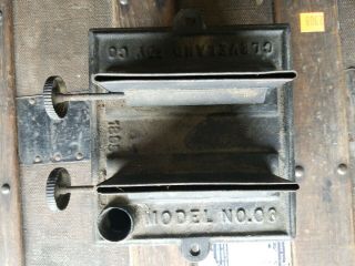 Antique Cleveland Fdy Co.  Circa1895 Sad Iron Heater Kerosene Stove MODEL No.  0 3