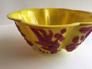 Antique Chinese Yellow & Red Peking Glass Scalloped Bowl 5