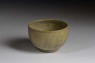 Carved Chinese Song Or Longquan Celadon Pottery Bowl