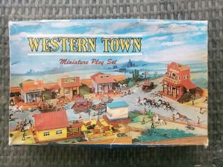 Louis Marx Miniature Playset Western Town Extremely Rare Contents Vintage