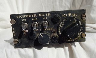 Korean War Usn Lockheed P - 2v Neptune Aircrew Radio & Ics Control Console Box