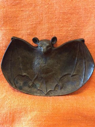P.  E.  Guerin Bat Trinket Tray Bronze.