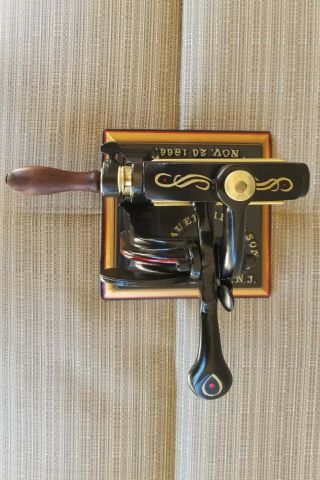 The MRS.  SUSAN R.  KNOX Fluter / Fluting Iron – Victorian - era laundry device 1866 9