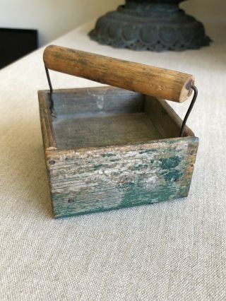 Sweet Antique Miniature Primitive Green Paint Berry Box Crate Tote c.  1910 2