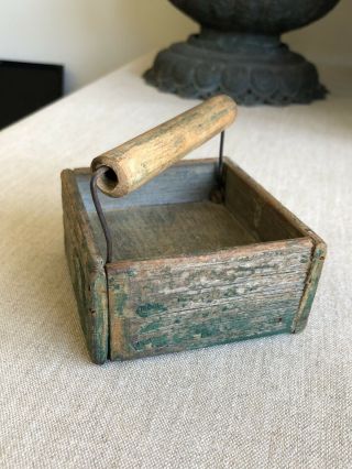Sweet Antique Miniature Primitive Green Paint Berry Box Crate Tote c.  1910 3