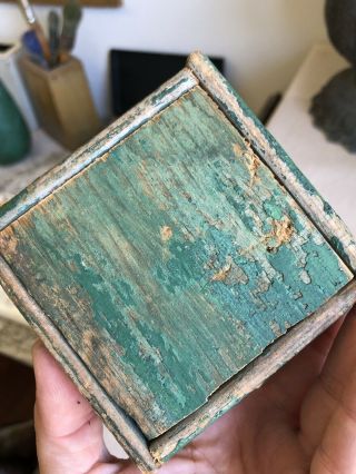 Sweet Antique Miniature Primitive Green Paint Berry Box Crate Tote c.  1910 8