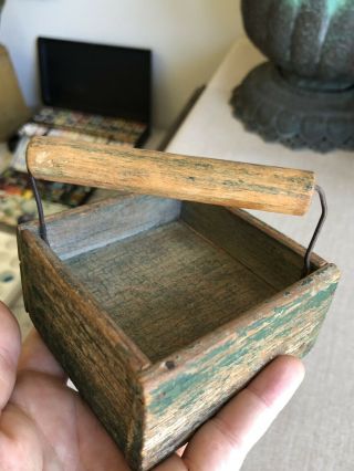 Sweet Antique Miniature Primitive Green Paint Berry Box Crate Tote c.  1910 9